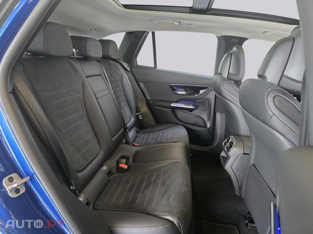 Mercedes-Benz GLC 300 e 4M AMG-Line