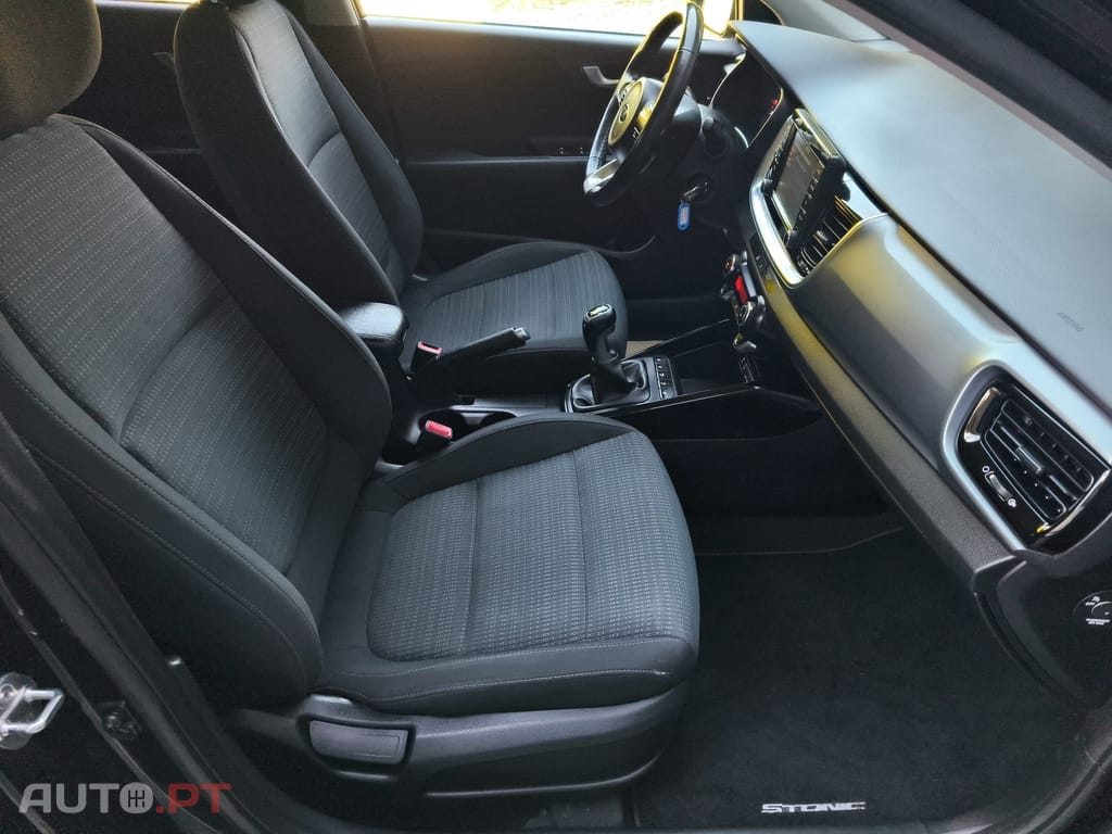 Kia Stonic 1.0 T-GDi Drive
