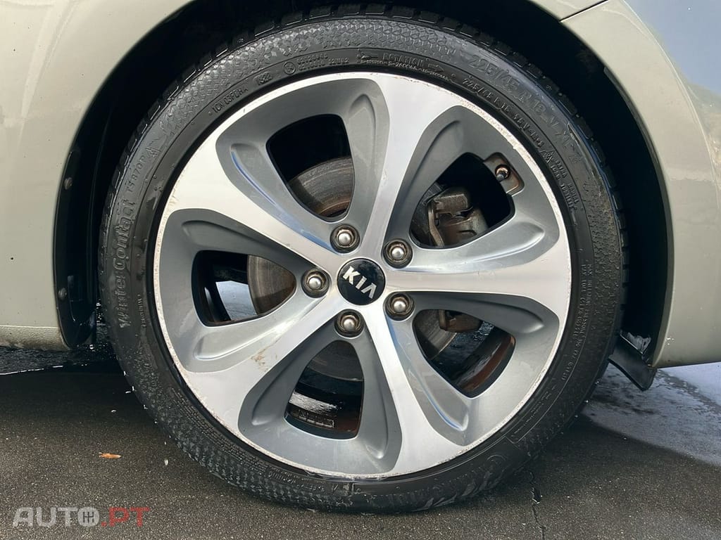 Kia Carens 1.7 CRDi ISG TX
