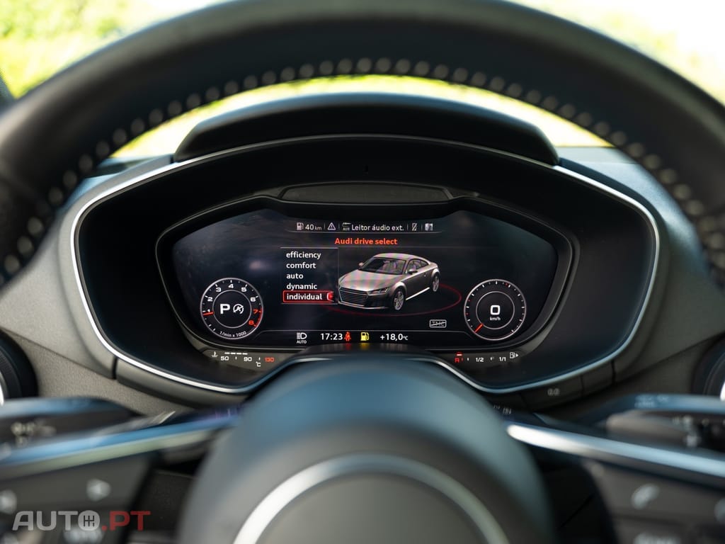 Audi TT 2.0 TFSI quattro S-line S tronic