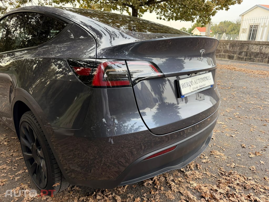 Tesla Model Y Long Range Tração Integral