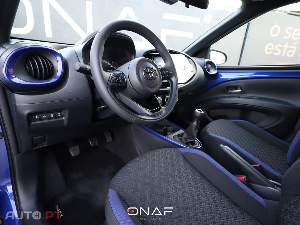 Toyota Aygo X 1.0 VVT-i Teamplayer