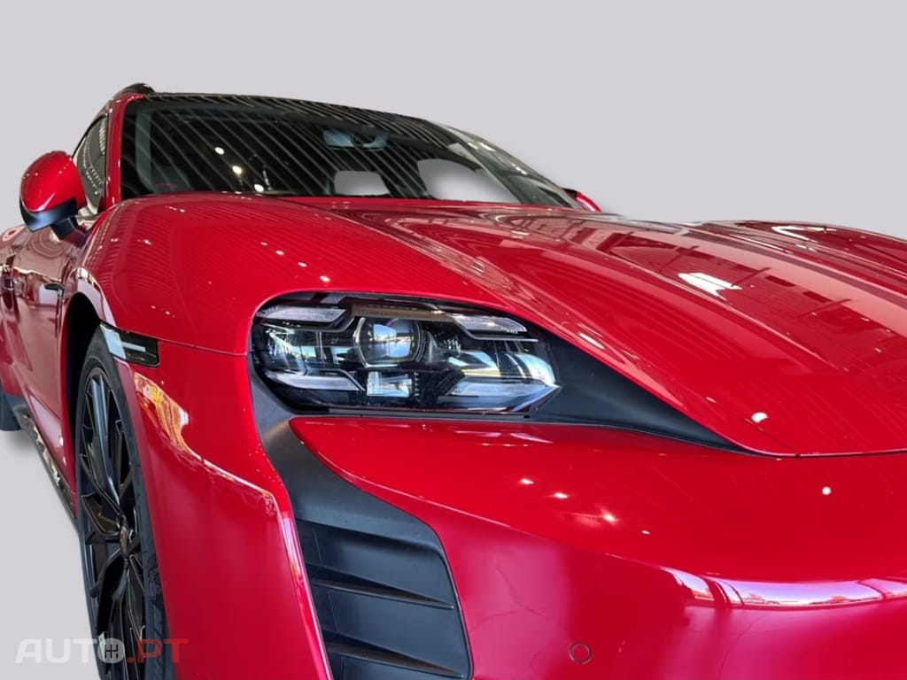 Porsche Taycan GTS  I.V.A DEDUTIVEL 