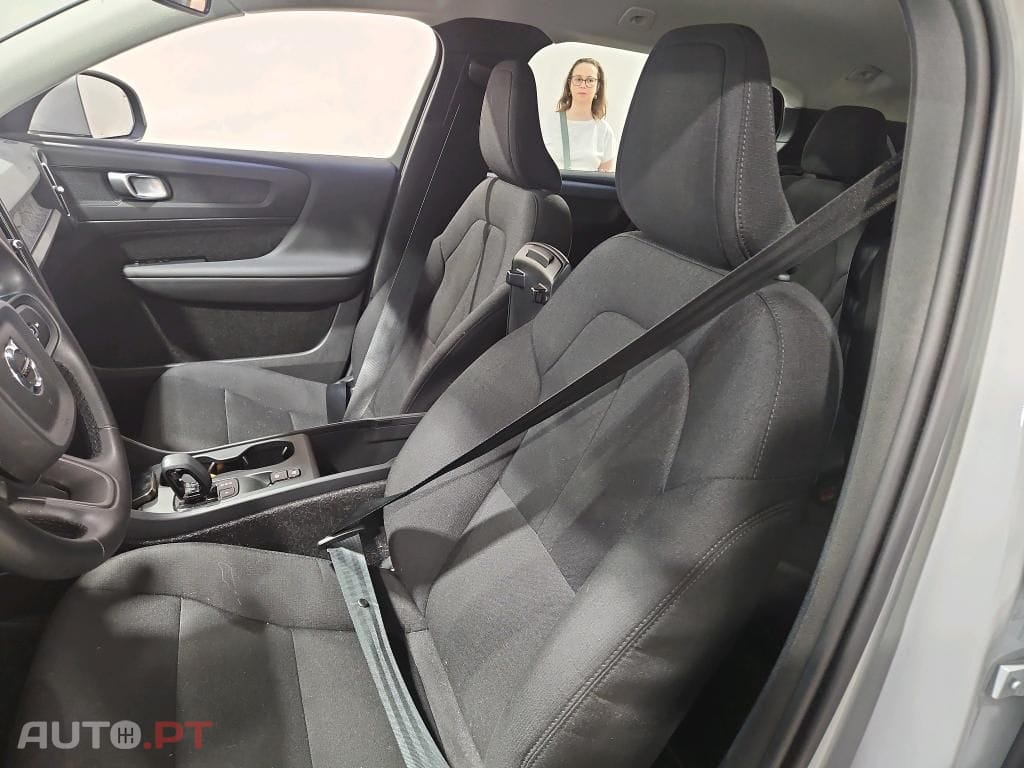 Volvo XC40 2.0 B3 Essential