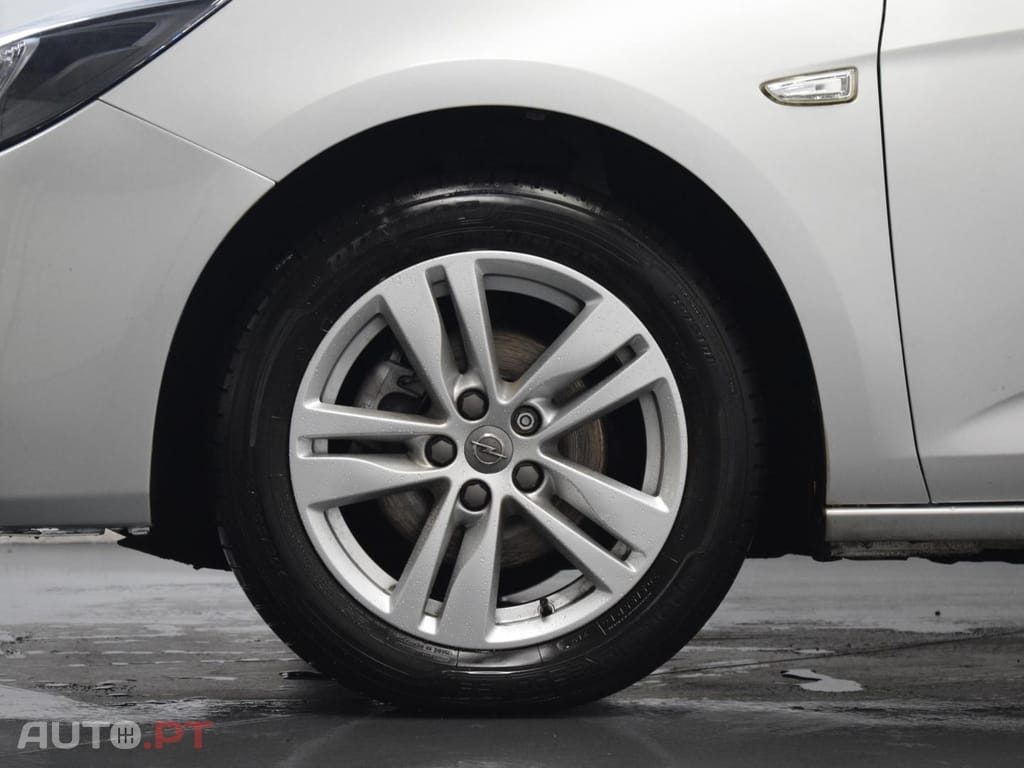 Opel Astra 1.2 Turbo 130cv GS Line ST