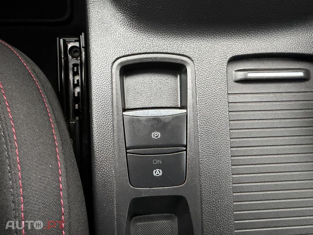 Ford Focus 1.0 EcoBoost MHEV ST-Line