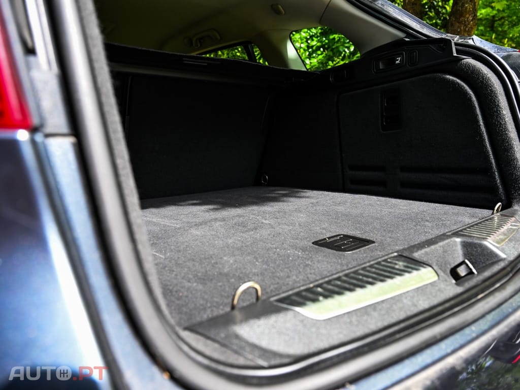 Renault Laguna Break 2.0 dCi Dynamique S 120g