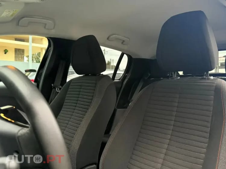 Peugeot 208 1.2 PureTech Active Pack