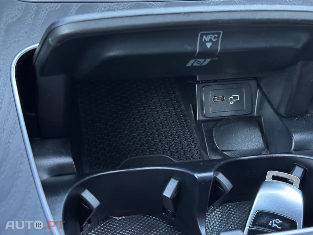 Mercedes-Benz E 220 d AMG Line 7L