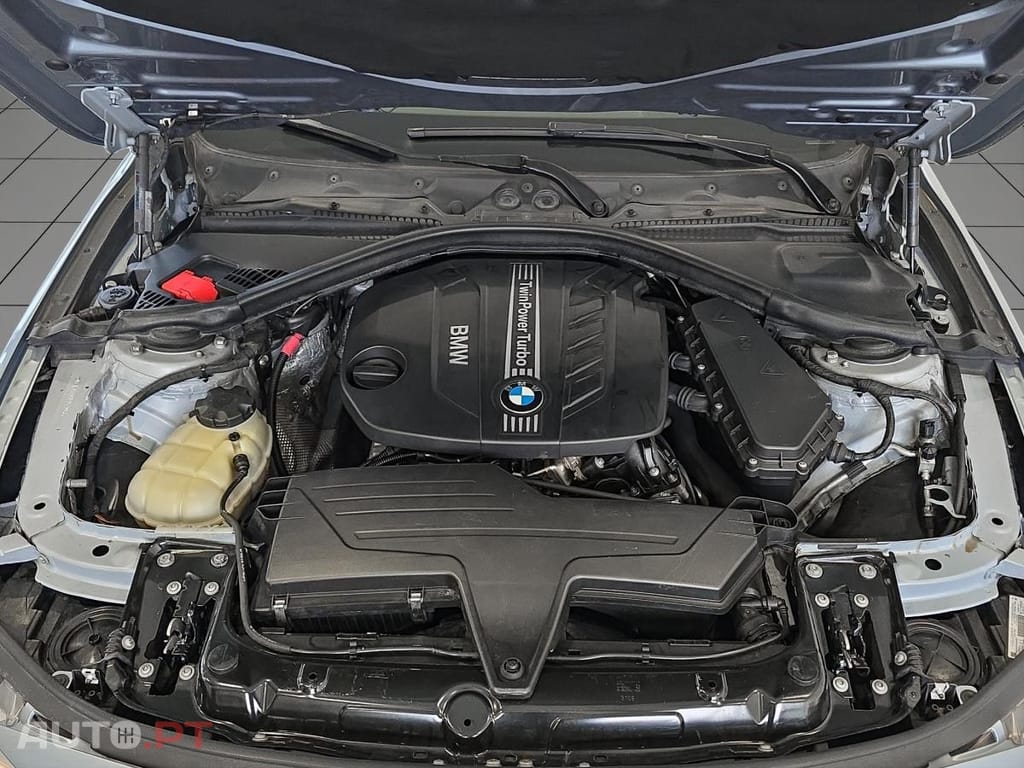 BMW 318 d Auto Line Modern