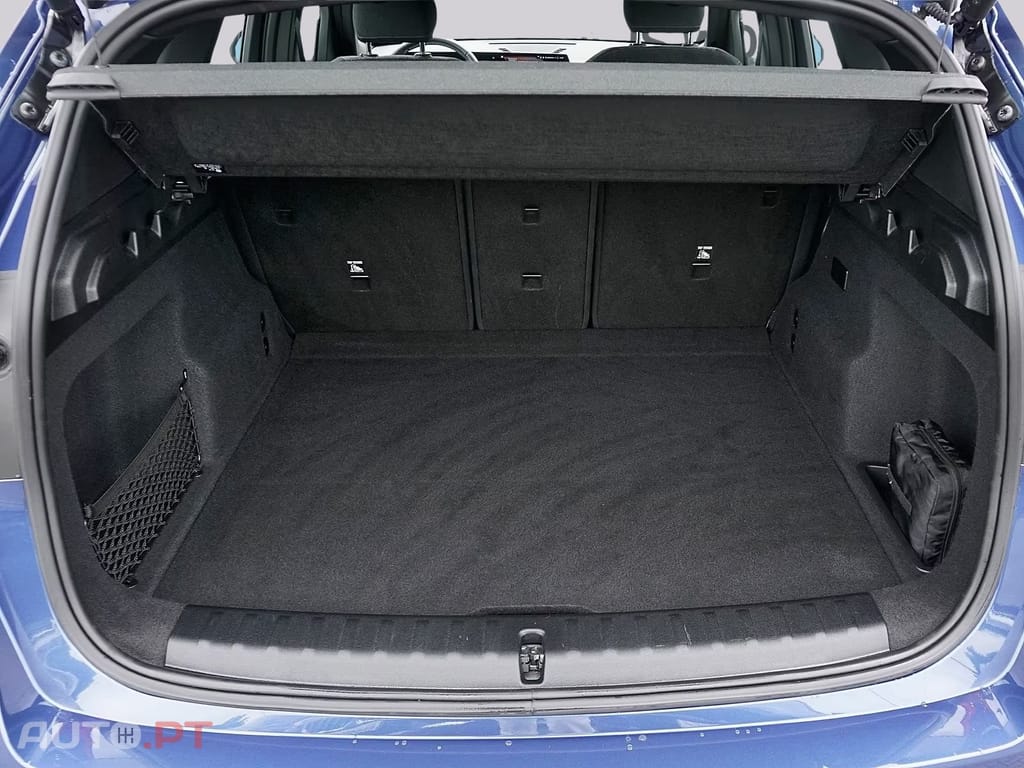 BMW iX1 xDrive30  I.V.A DEDUTÍVEL 