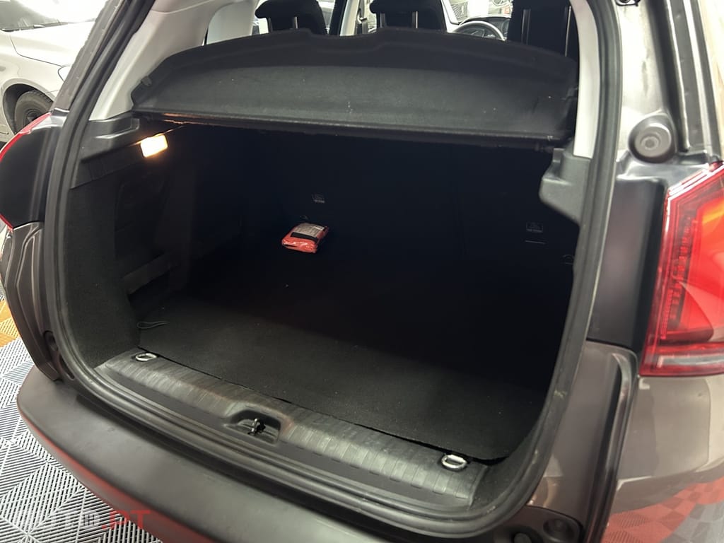 Peugeot 2008 1.2 PureTech Style
