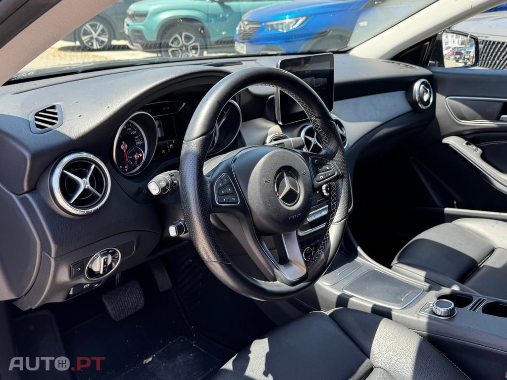 Mercedes-Benz CLA 200 d Shooting Brake Urban Aut.
