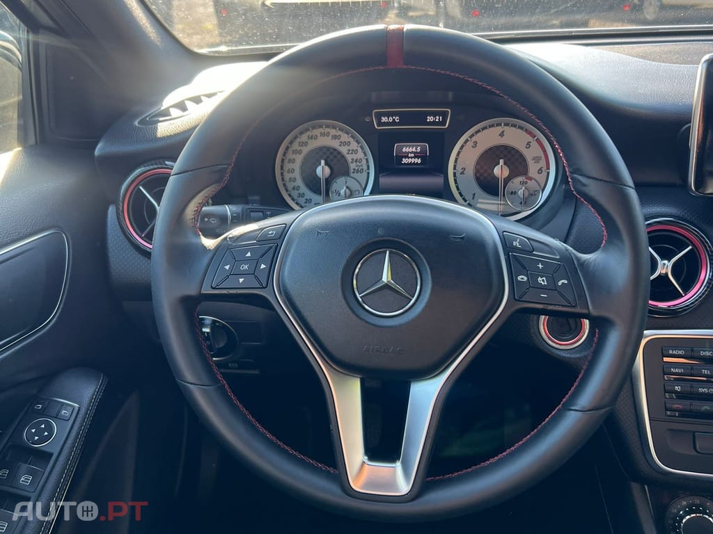 Mercedes-Benz A 180 d AMG Line