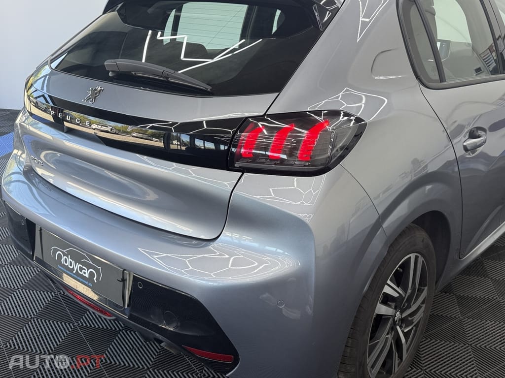 Peugeot 208 1.2 PureTech Allure Pack