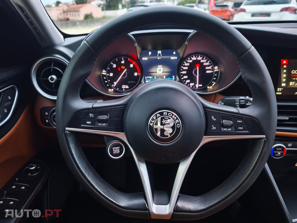 Alfa Romeo Giulia 2.2 D Super AT8