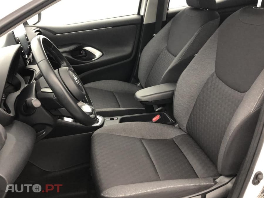 Toyota Yaris 1.5 HDF Dynamic Business