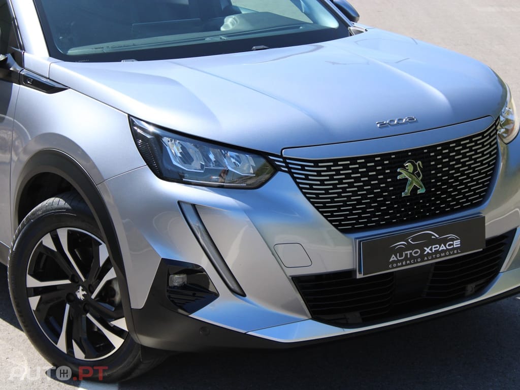 Peugeot E-2008 Allure