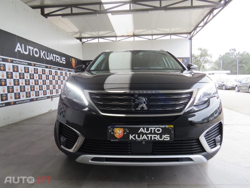Peugeot 5008 1.5 BlueHDi Allure