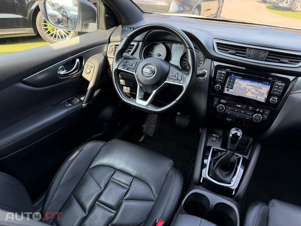 Nissan Qashqai 1.6 dCi Tekna Premium Pele Preta Xtronic