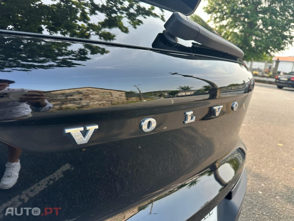Volvo XC40 1.5 T5 PHEV Plus Dark