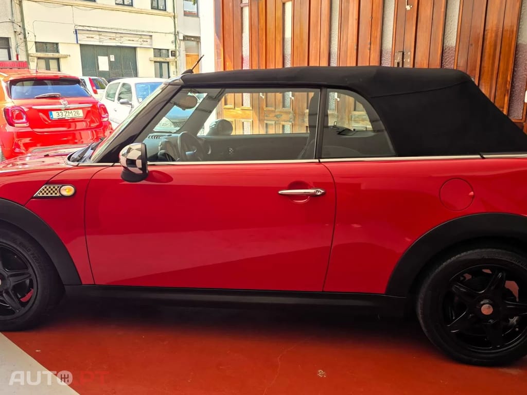 MINI Cabrio Cooper