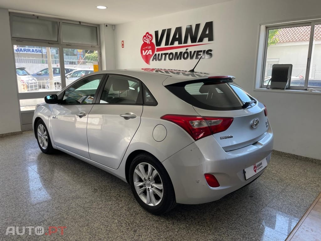 Hyundai i30 1.6 CRDi Blue Comfort J16