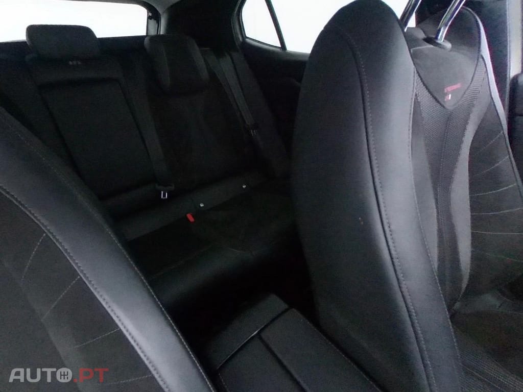 DS DS4 E-Tense Performance Line EAT8