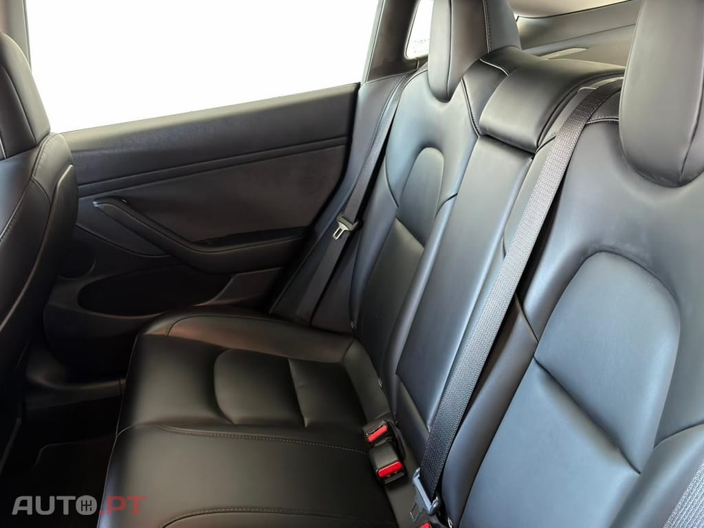 Tesla Model 3 Long Range Tração Traseira