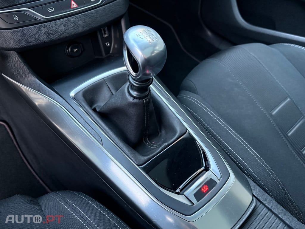 Peugeot 308 1.6 BlueHDi Allure