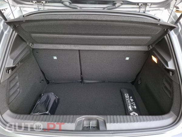 Renault Clio TCe 100 Bi-Fuel Techno