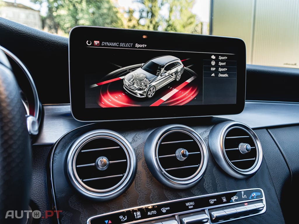 Mercedes-Benz C 300 de AMG Line