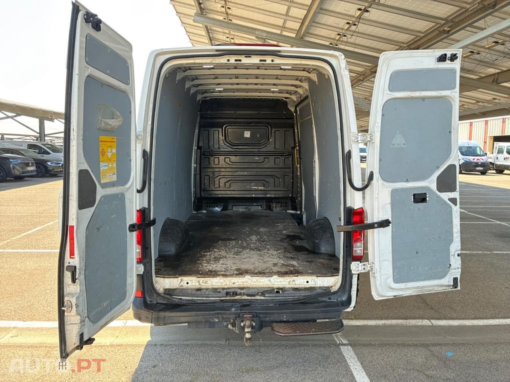 Volkswagen Crafter 30 2.0 TDI L3h3