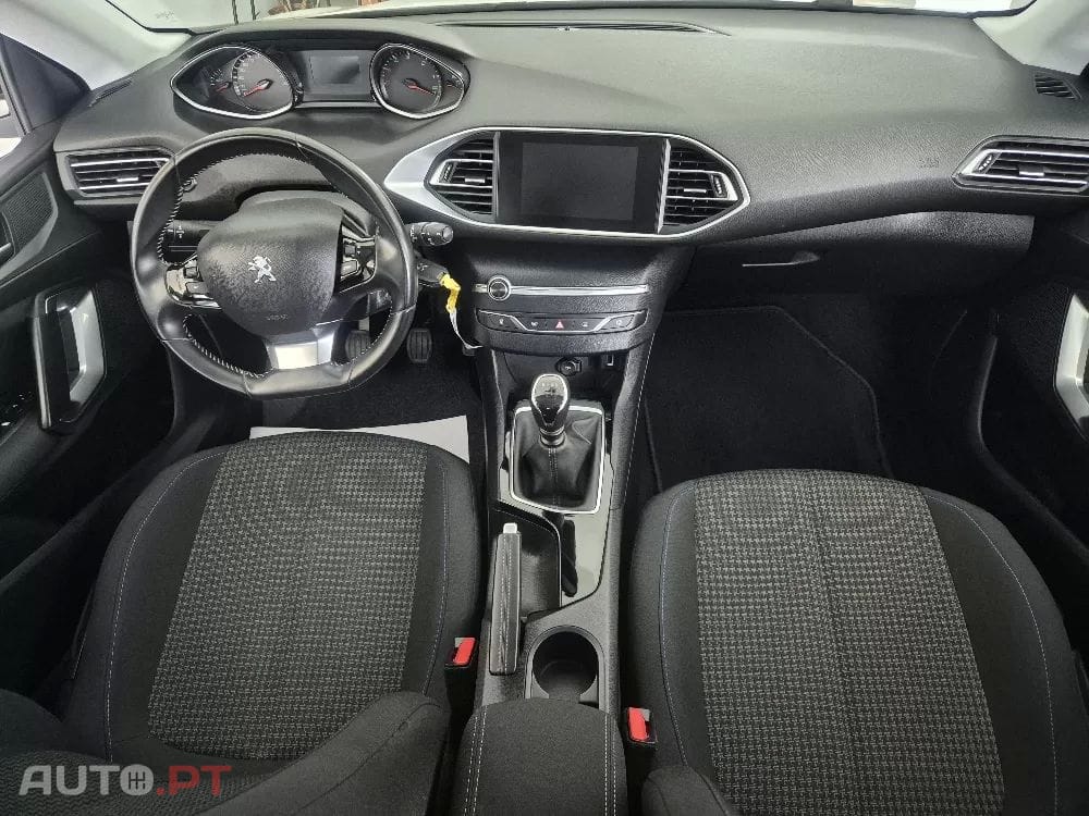 Peugeot 308 SW 1.5 BLUEHDI STYLE