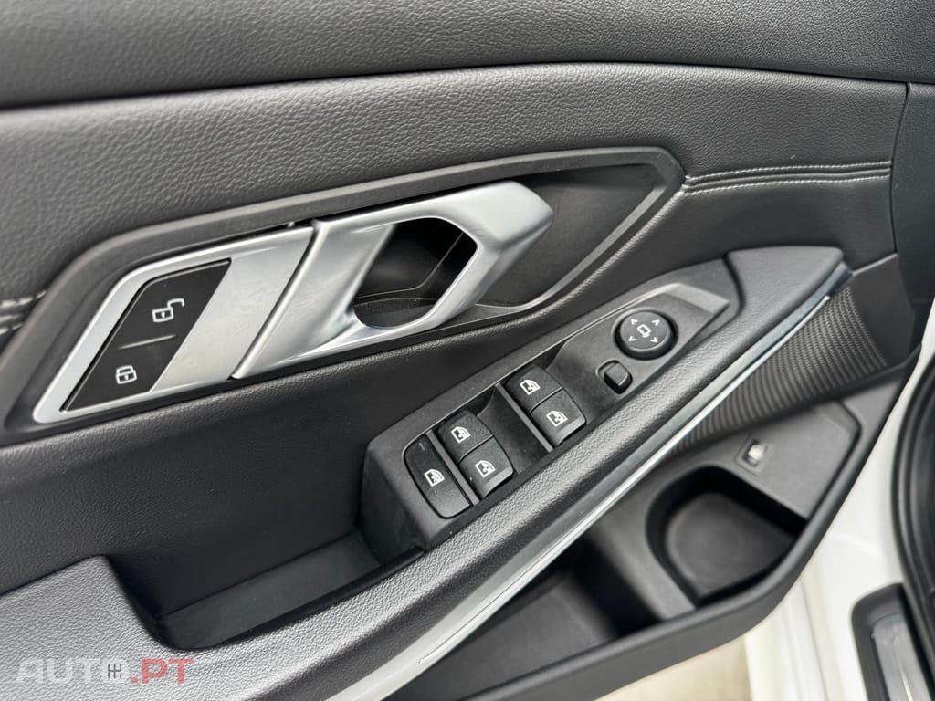 BMW 320 e Auto