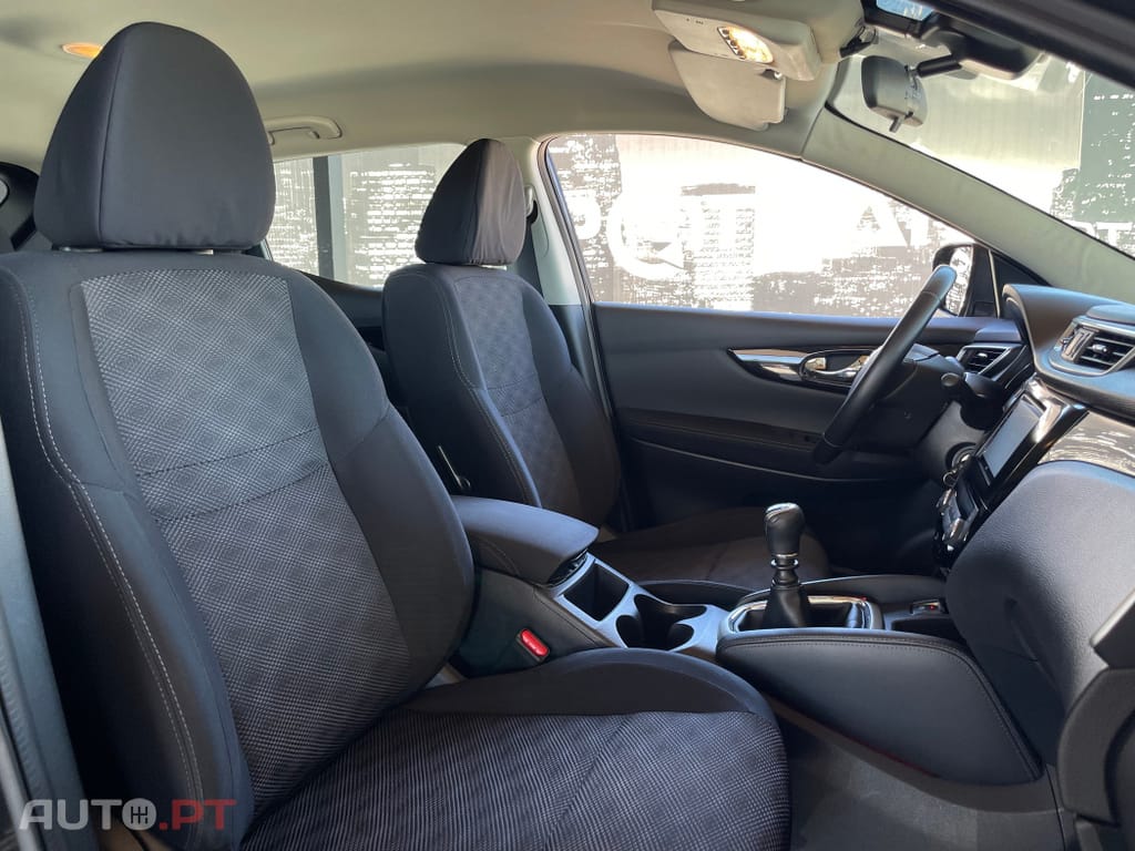 Nissan Qashqai 1.5 dCi Acenta Connect