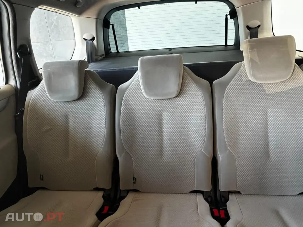 Citroen C4 Picasso 1.6 HDi Confort RFM