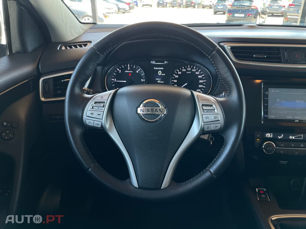 Nissan Qashqai 1.5 dCi Acenta Connect