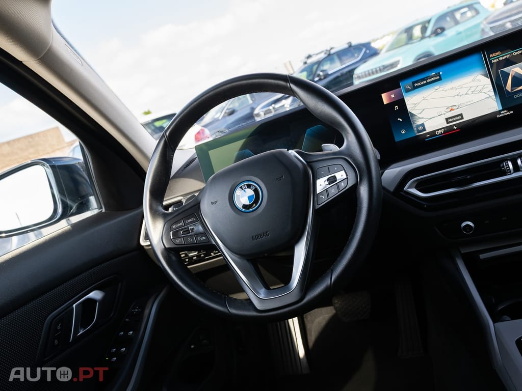 BMW 320 e Auto
