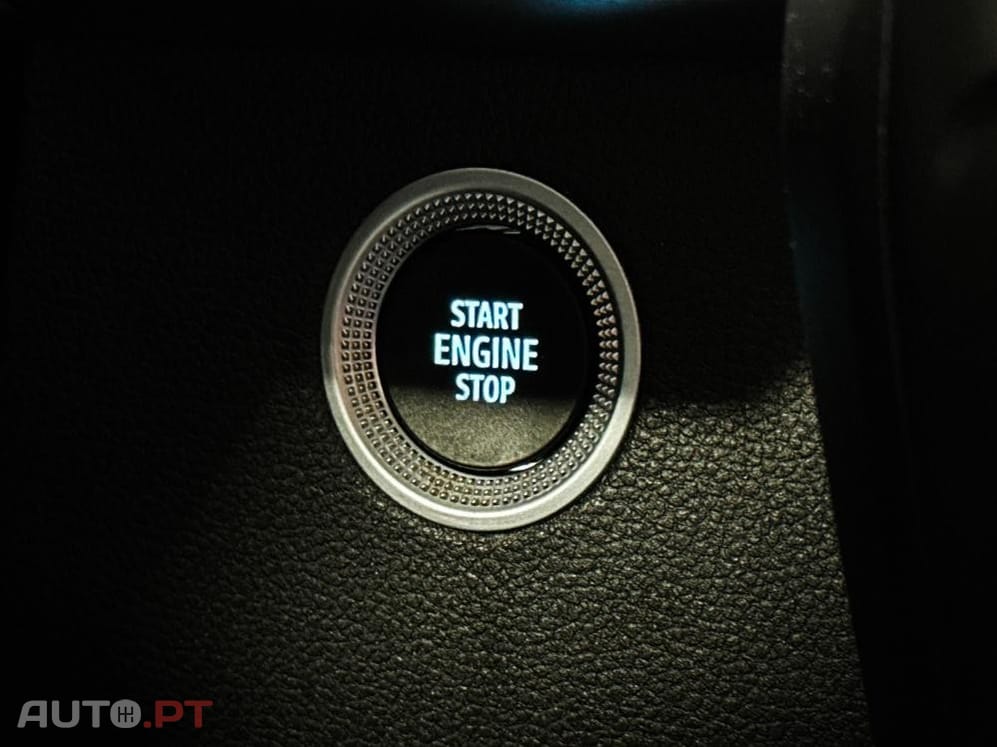 Renault Zoe (c/ Bateria) EV50 135hp Techno