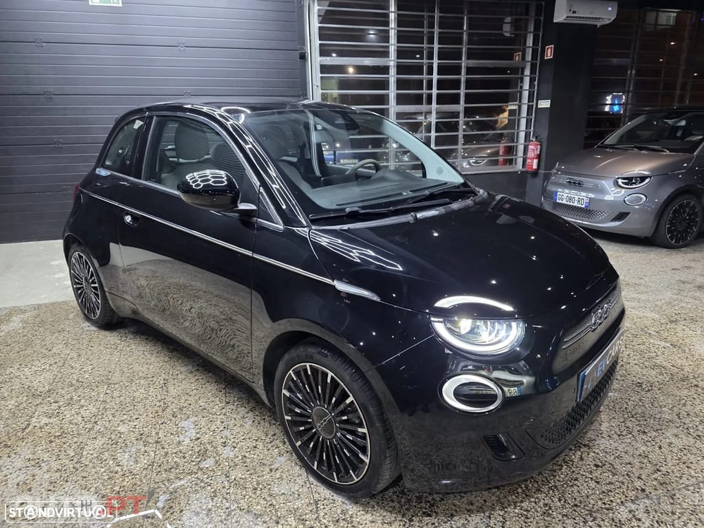 Fiat 500e La Prima