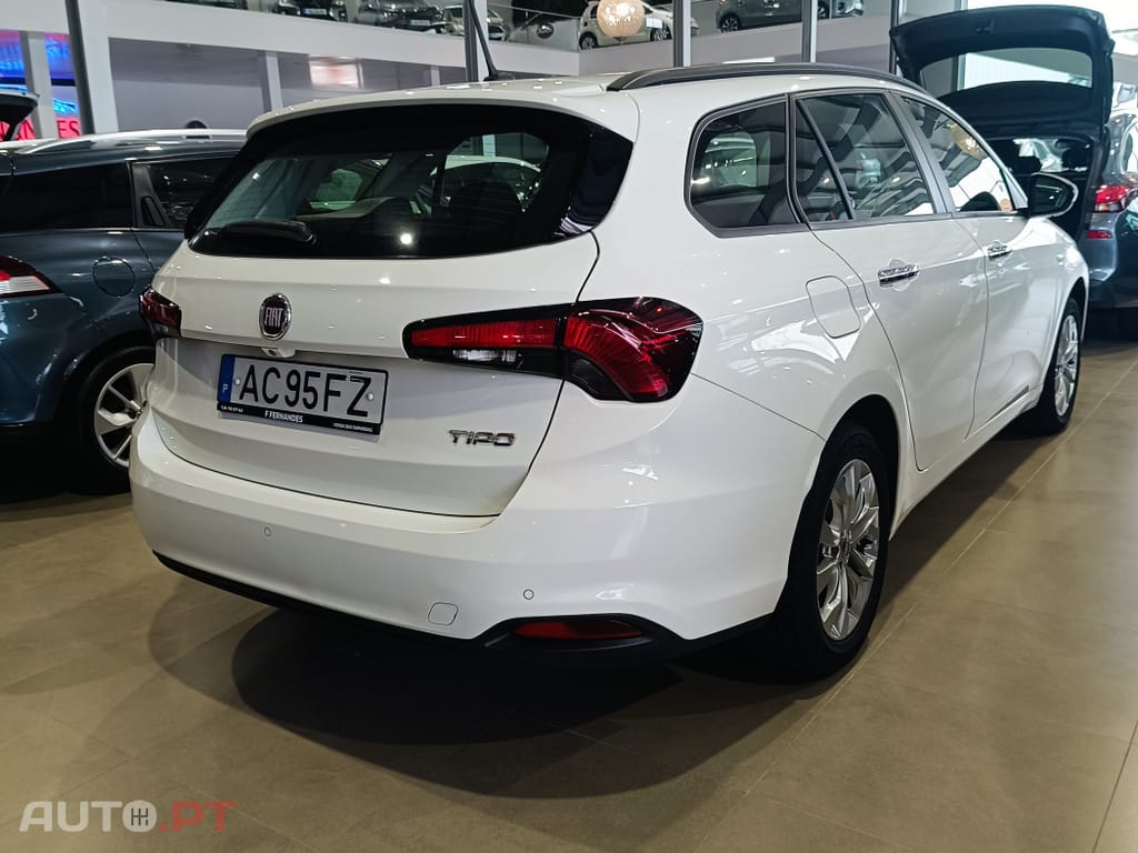 Fiat Tipo 1.3 M-Jet Easy