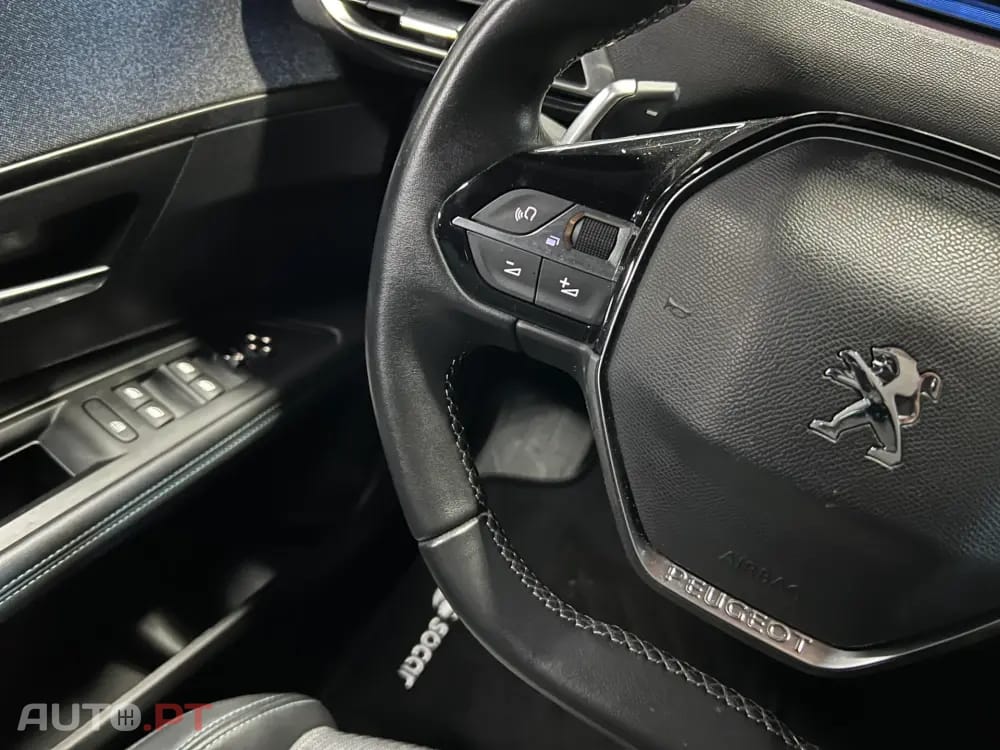 Peugeot 3008 1.6 Hybrid Allure Pack e-EAT8