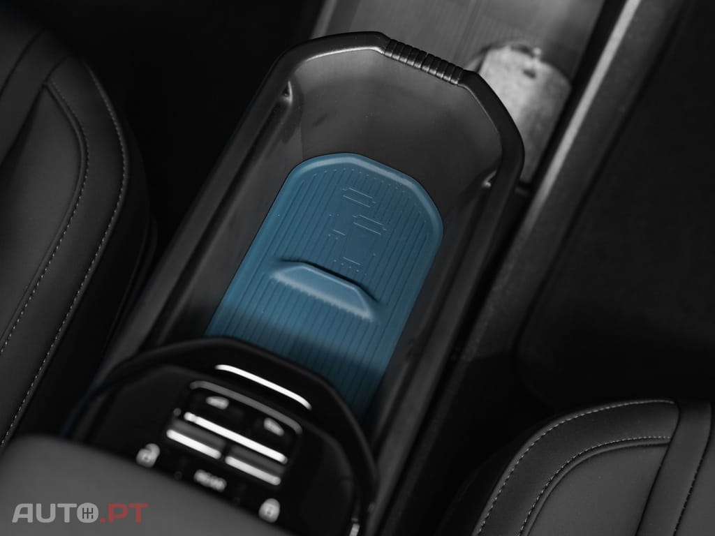 Volvo EX30 69 kWh Twin Motor Ultra