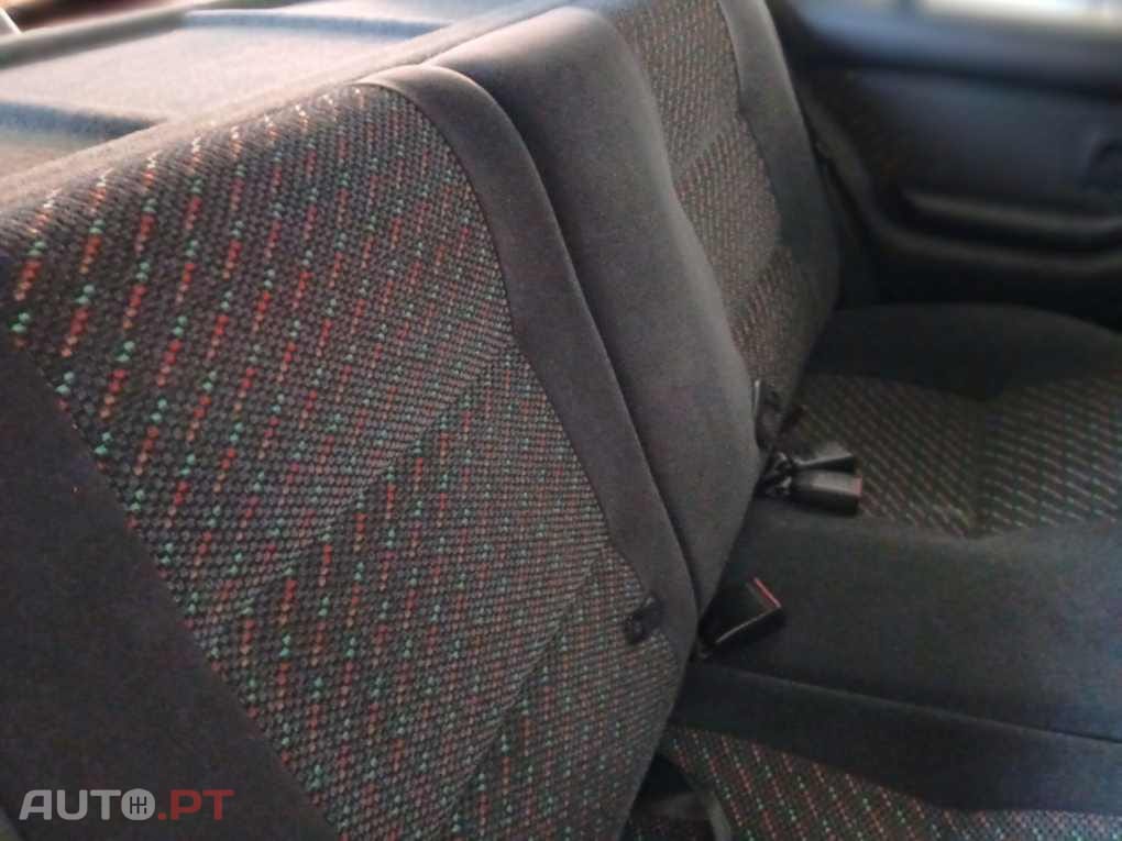 Peugeot 306 1.4 75 CV GRIFFE
