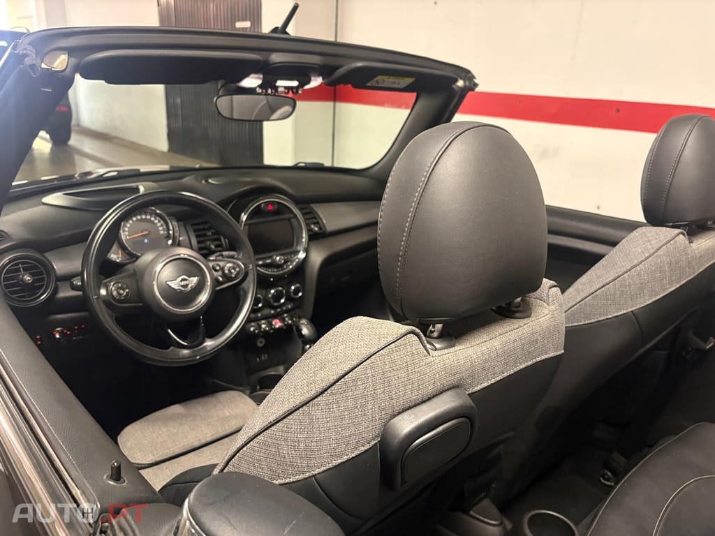 MINI Cabrio Cooper Auto