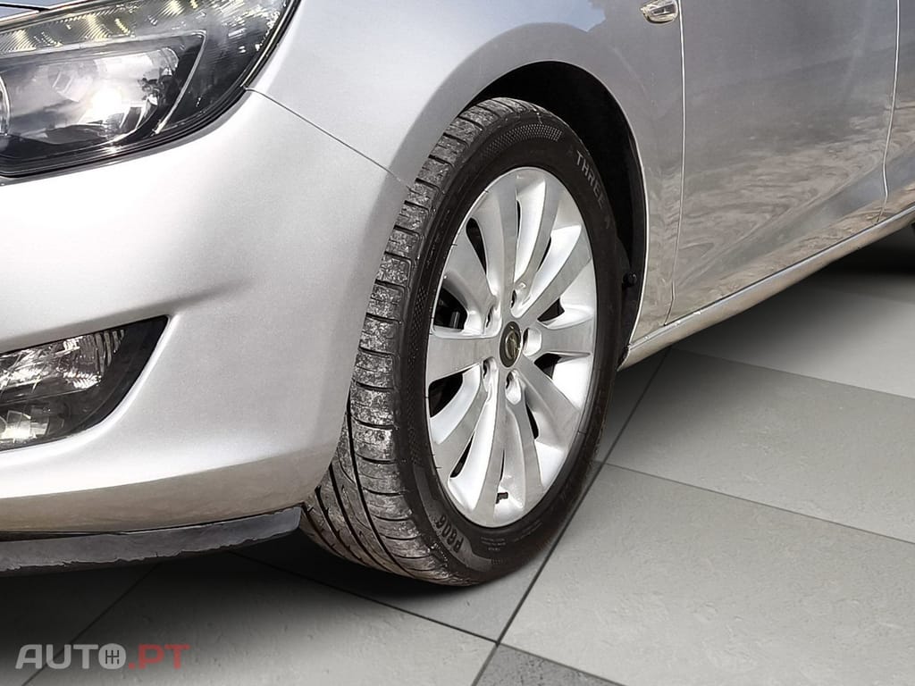 Opel Astra 1.7 CDTi Selection Business