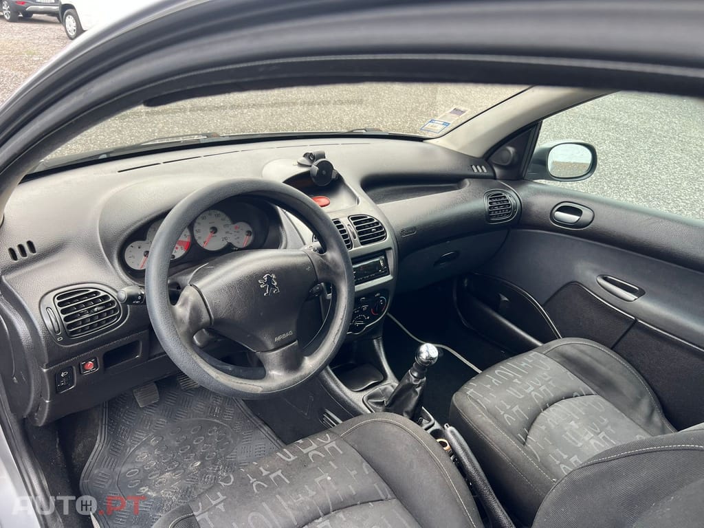 Peugeot 206 2.0 HDi XS
