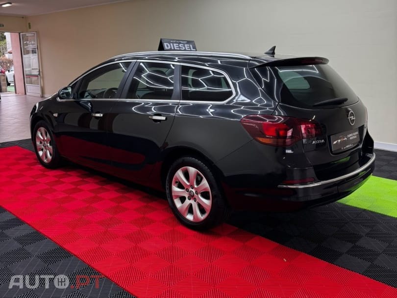 Opel Astra Sports Tourer 1.7 CDTI DPF ecoFLEX S&S Design Edition