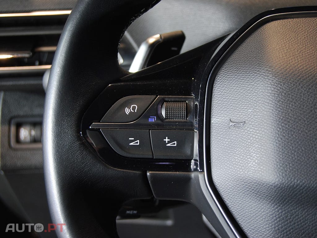 Peugeot 3008 1.5 BlueHDi Allure Pack EAT8